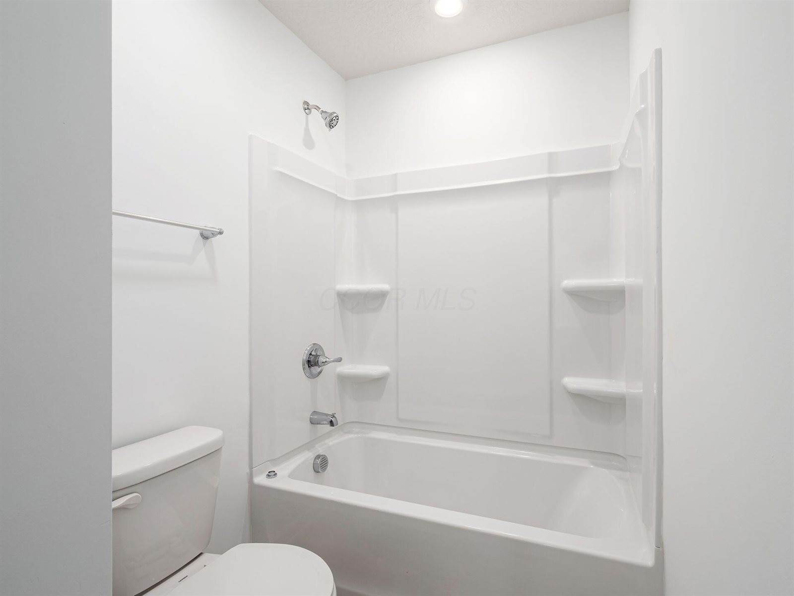 1709 Kash Avenue, Bellefontaine, OH 43311