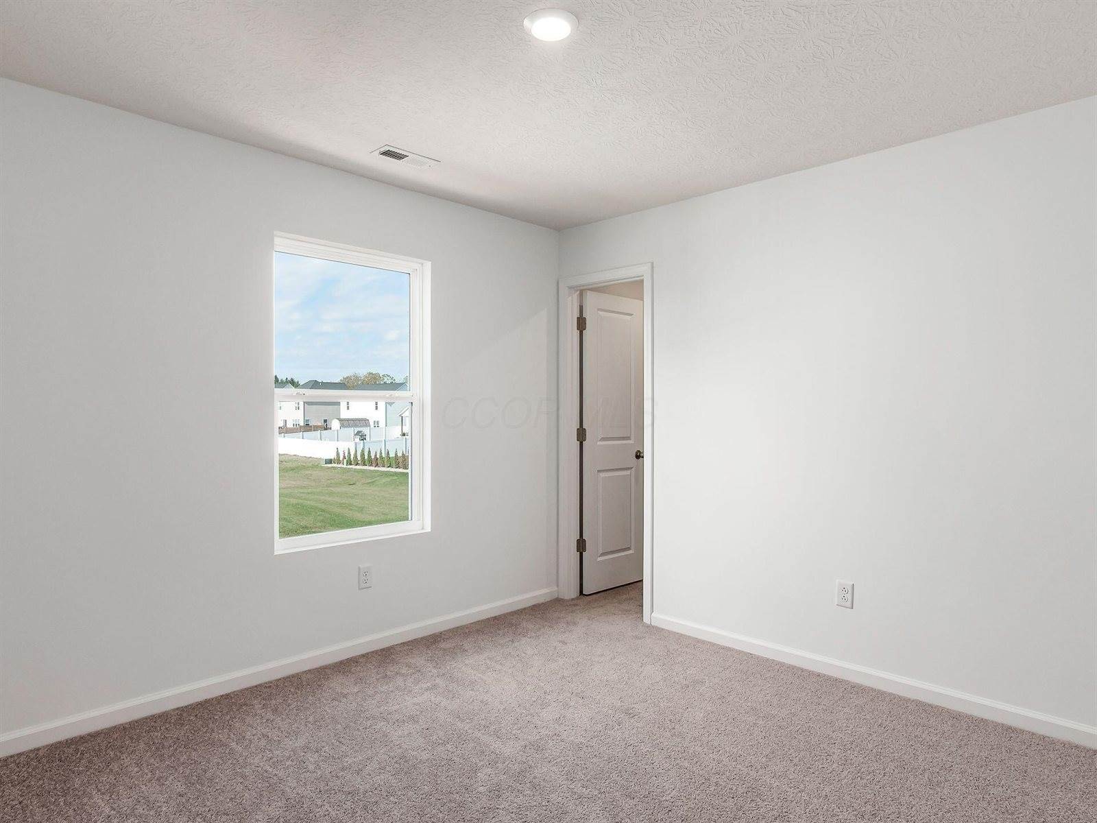 1709 Kash Avenue, Bellefontaine, OH 43311