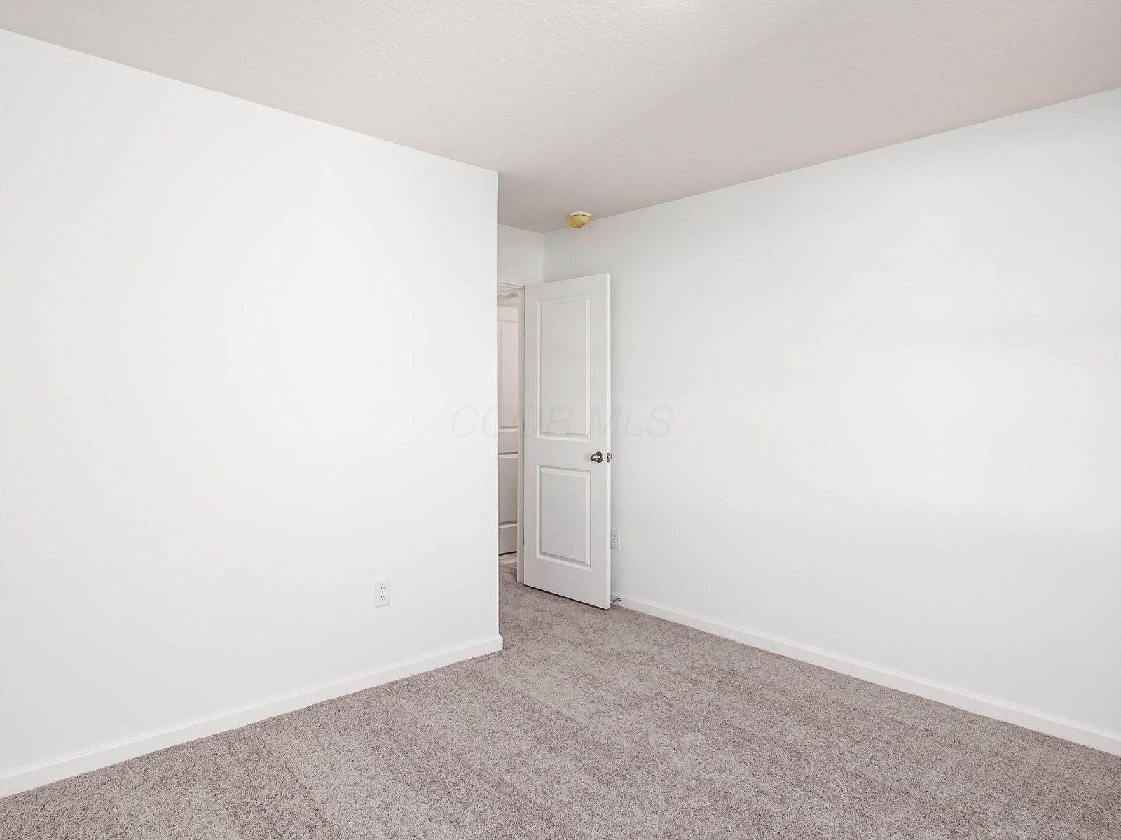 1709 Kash Avenue, Bellefontaine, OH 43311