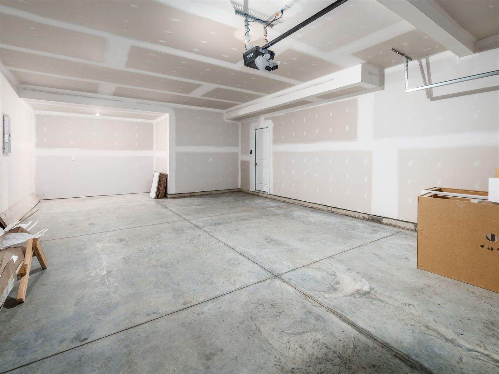 1709 Kash Avenue, Bellefontaine, OH 43311