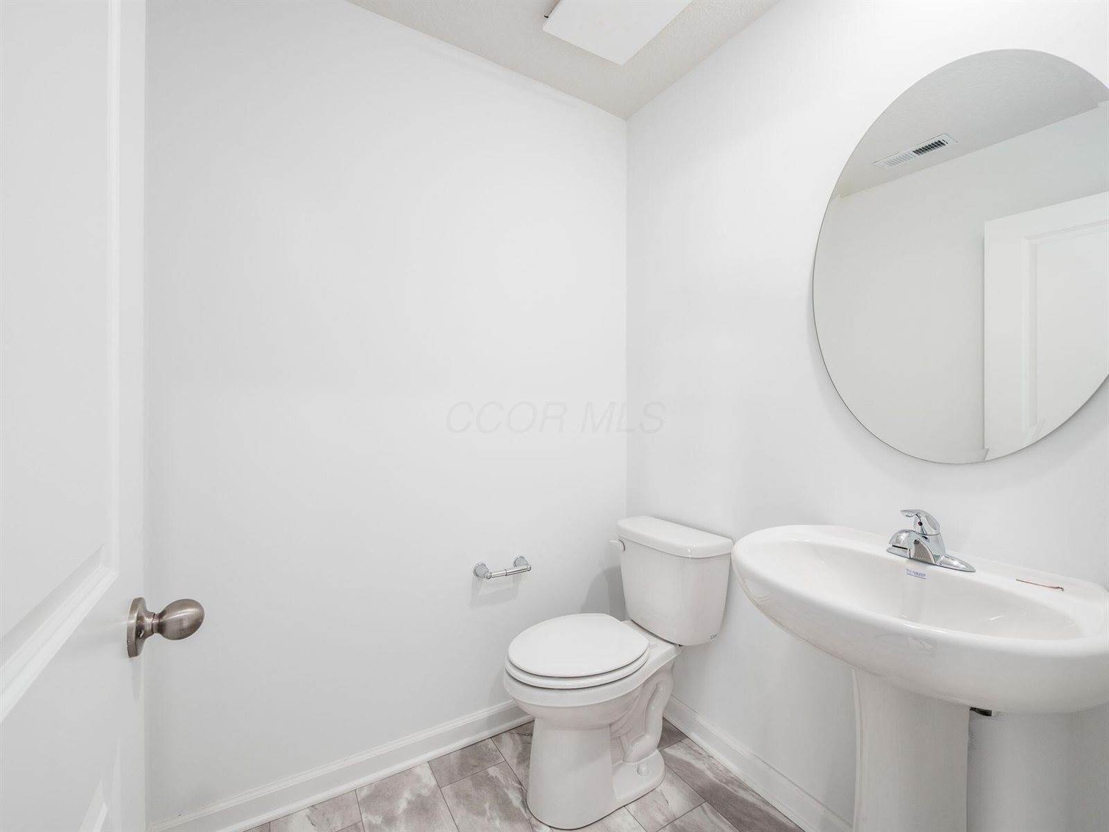 1709 Kash Avenue, Bellefontaine, OH 43311