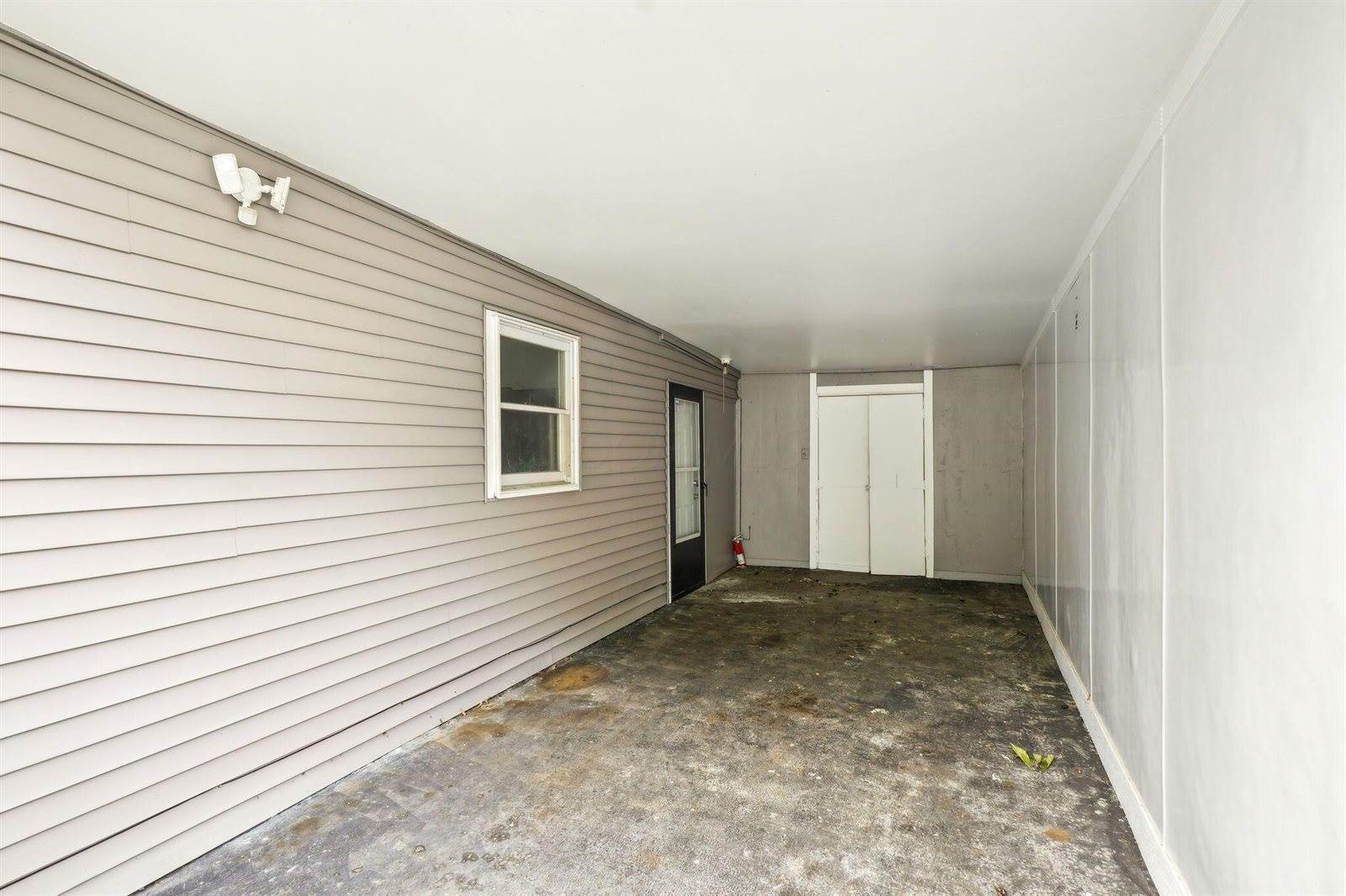 4425 Saint Ann Lane, Columbus, OH 43213