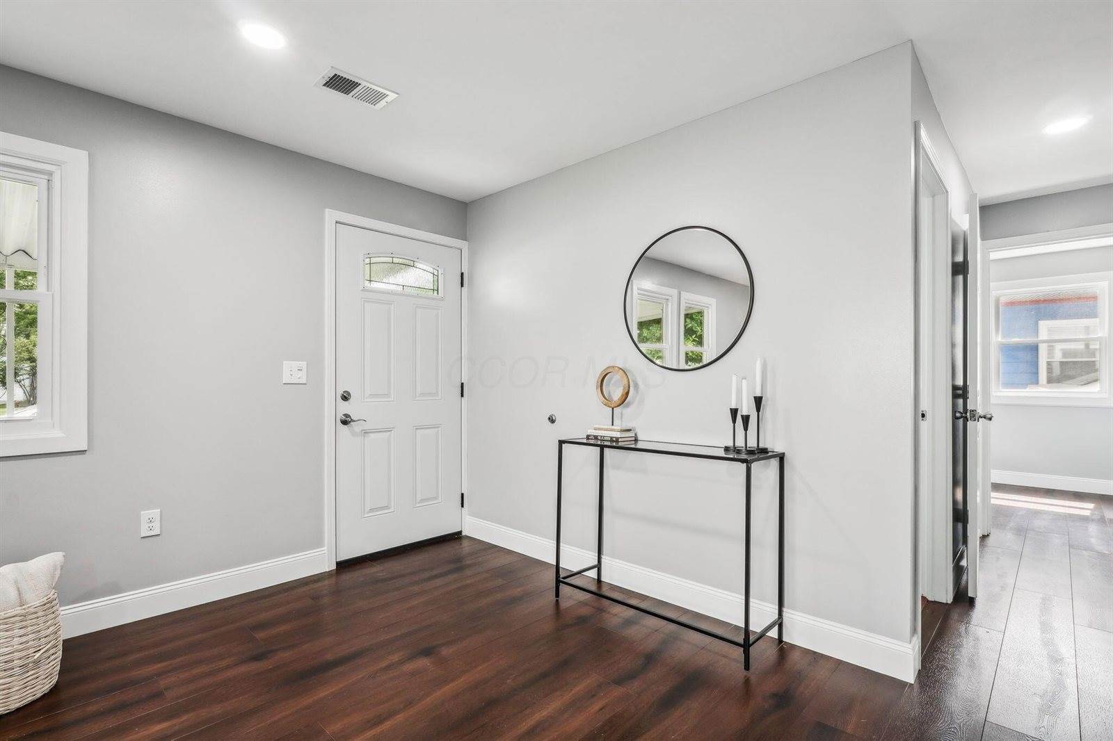 4425 Saint Ann Lane, Columbus, OH 43213