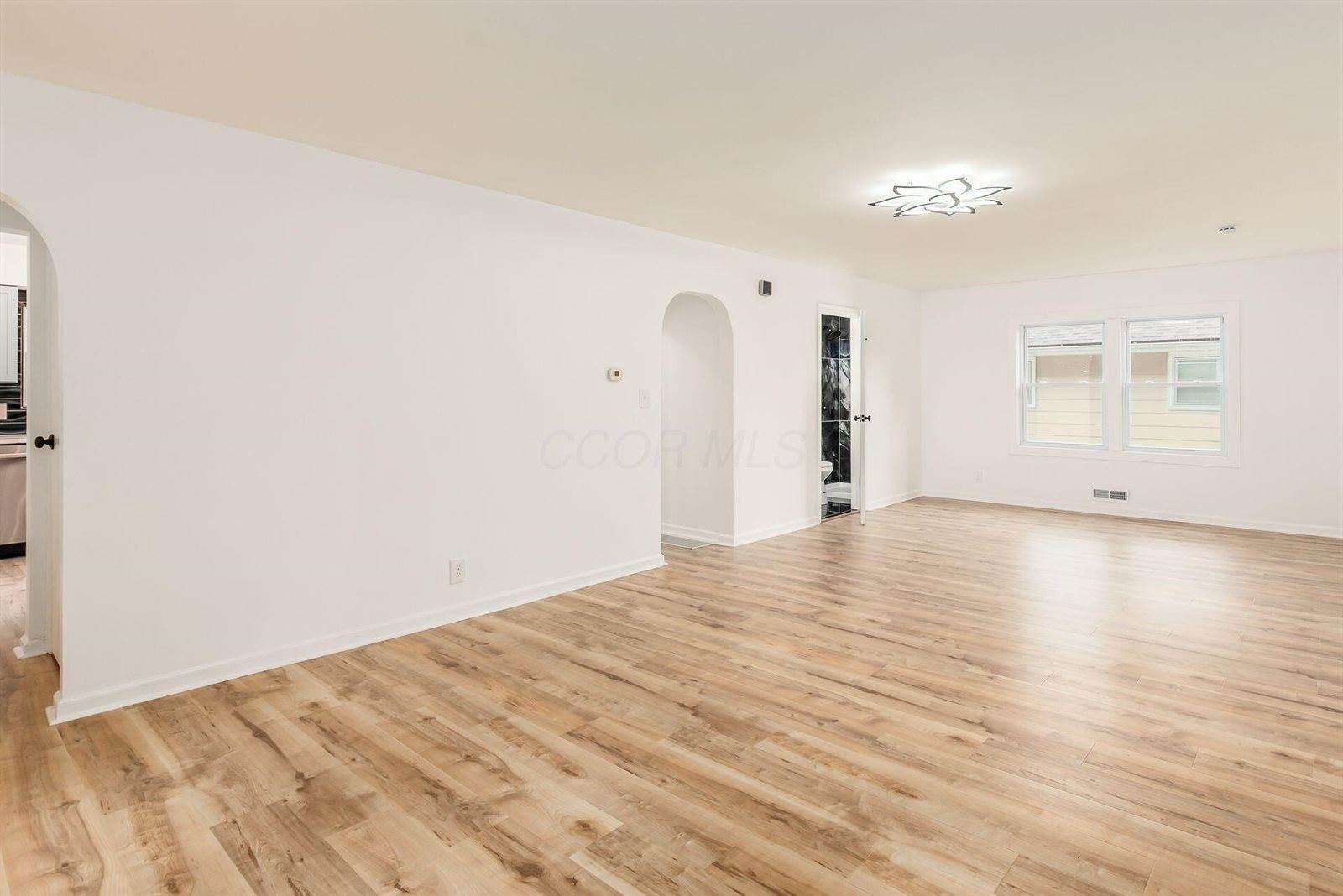 3933 Glenna Avenue, Grove City, OH 43123