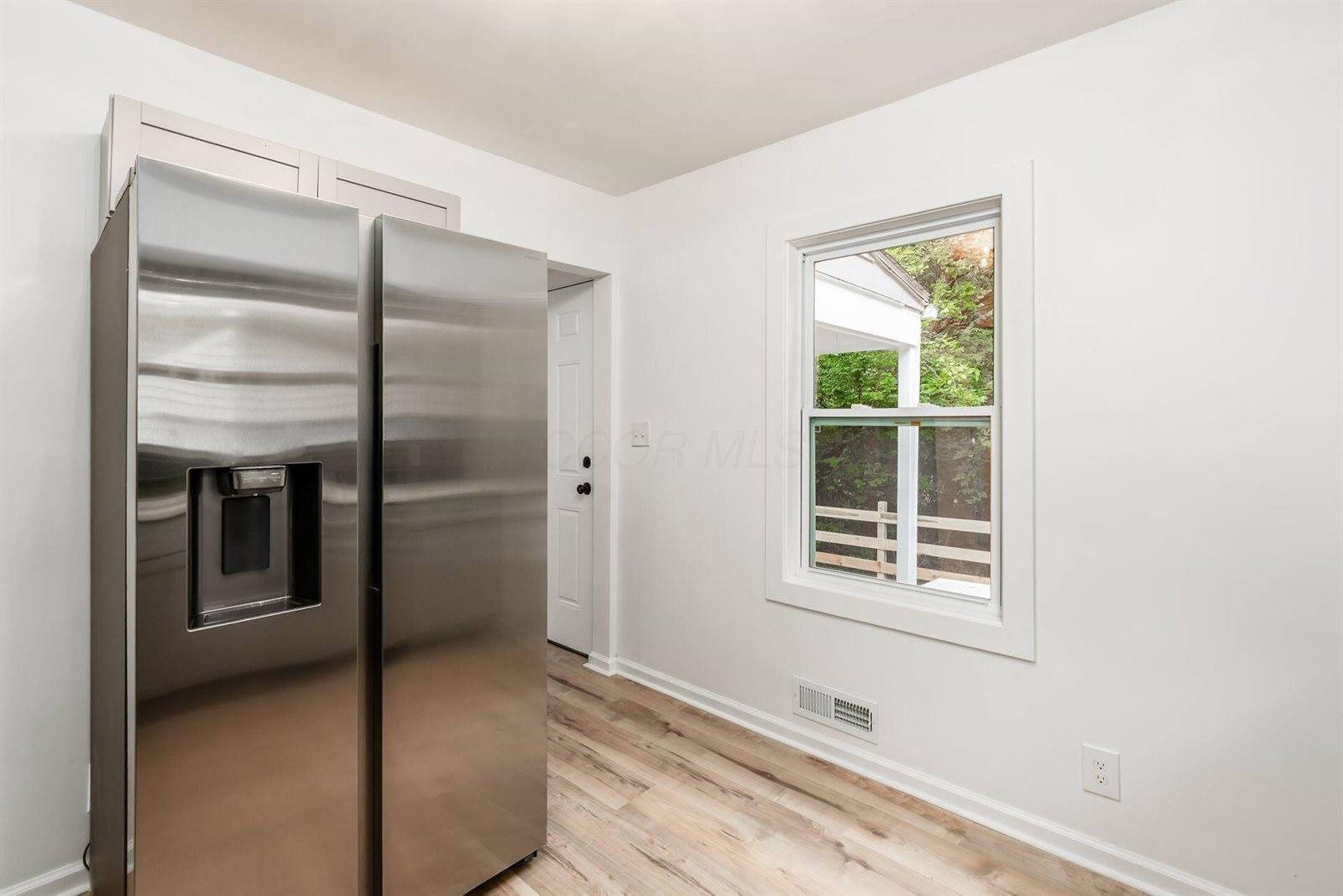 3933 Glenna Avenue, Grove City, OH 43123