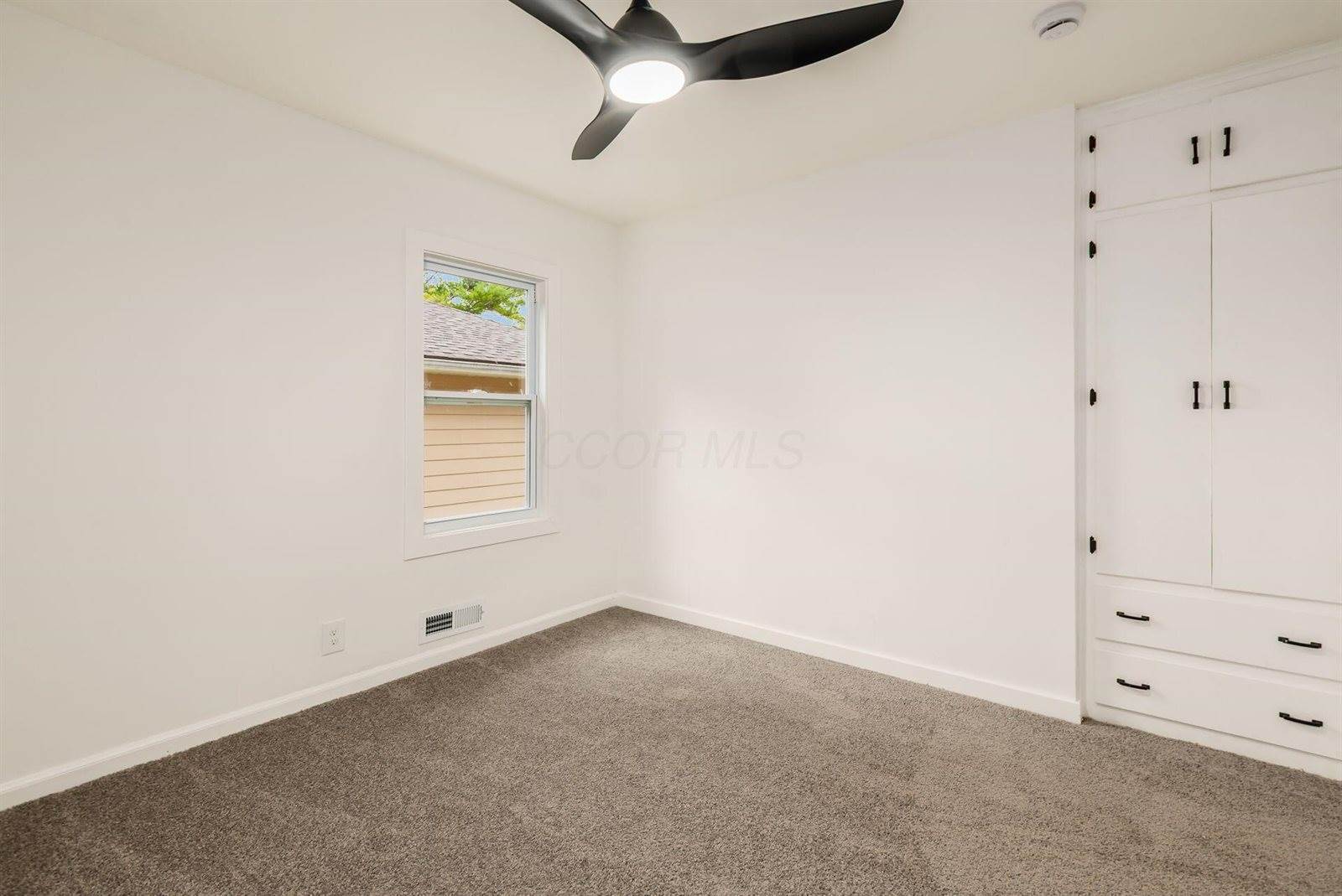 3933 Glenna Avenue, Grove City, OH 43123