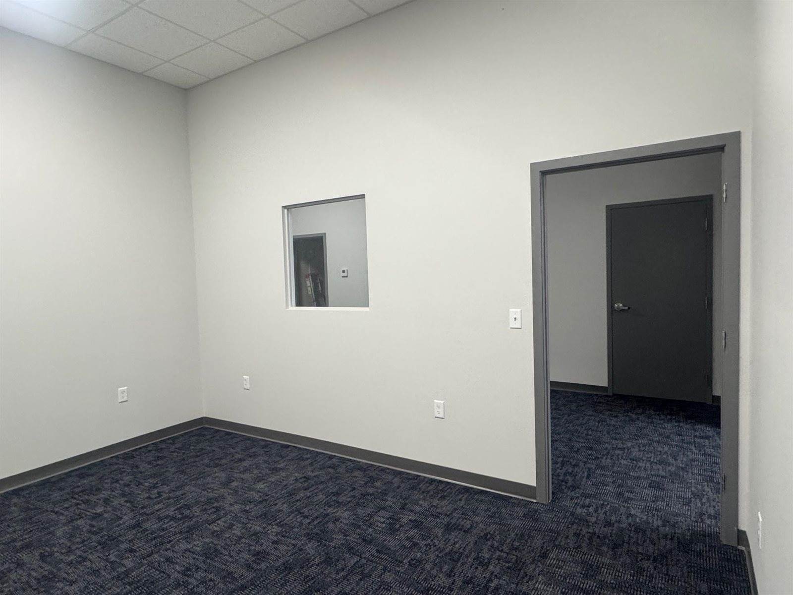 1390 Lake St, Spirit Lake, IA 51360