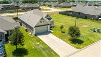 2000 Birdie Court, Navasota, TX 77868