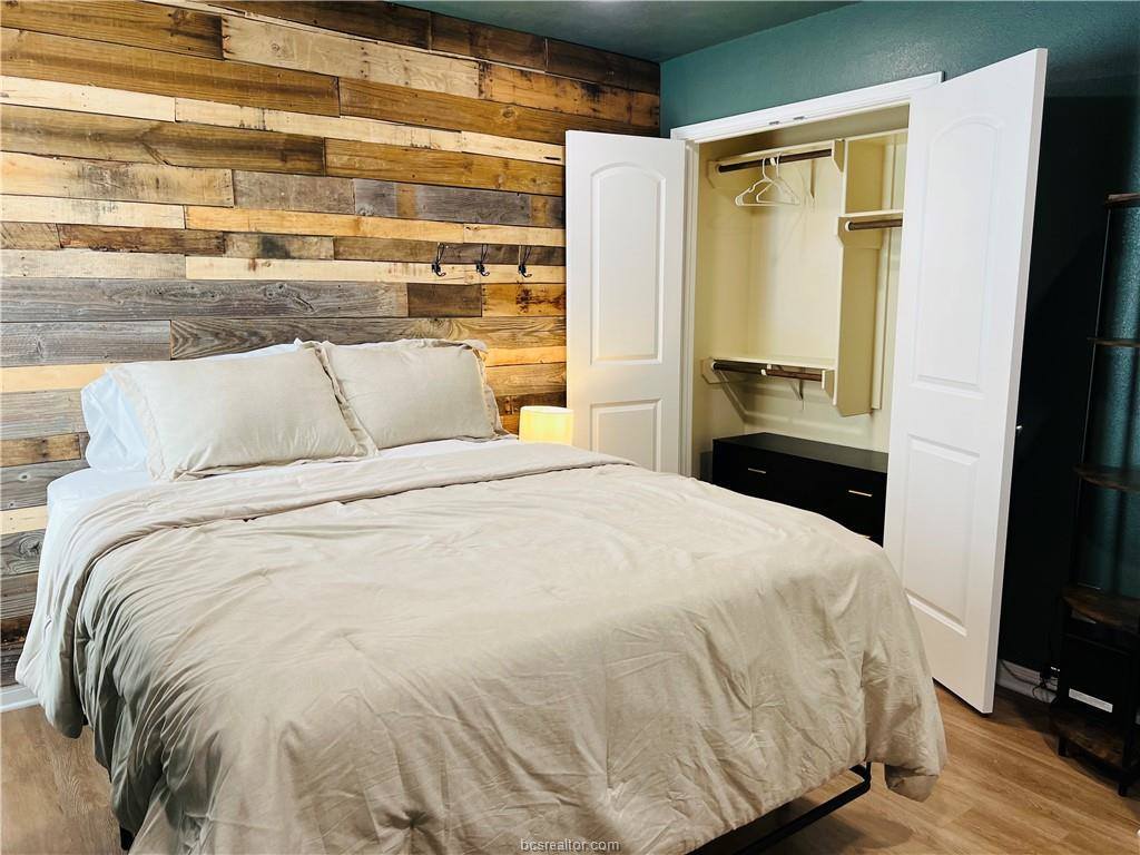 2708 Silver Oak Drive, College Station, TX 77845