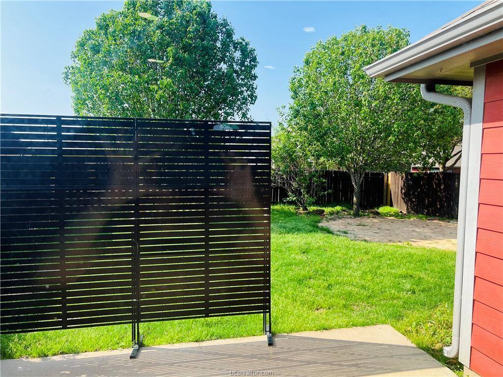 2708 Silver Oak Drive, College Station, TX 77845