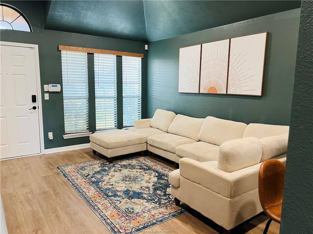 2708 Silver Oak Drive, College Station, TX 77845