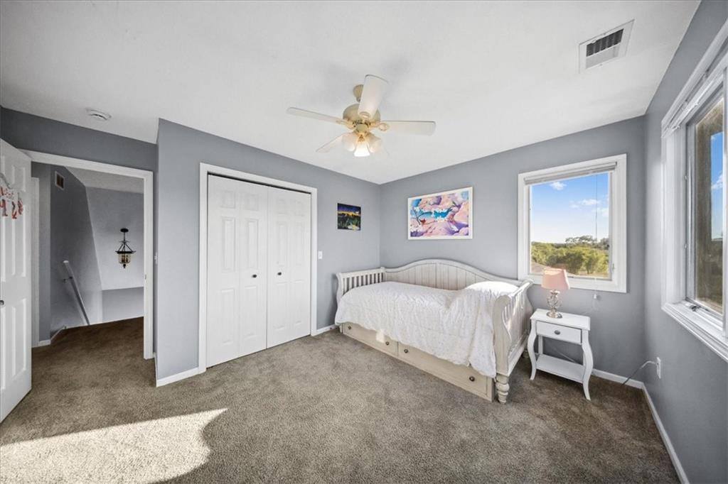 2640 union Road, Lawrence, KS 66044