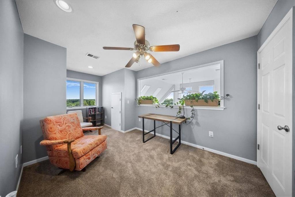 2640 union Road, Lawrence, KS 66044