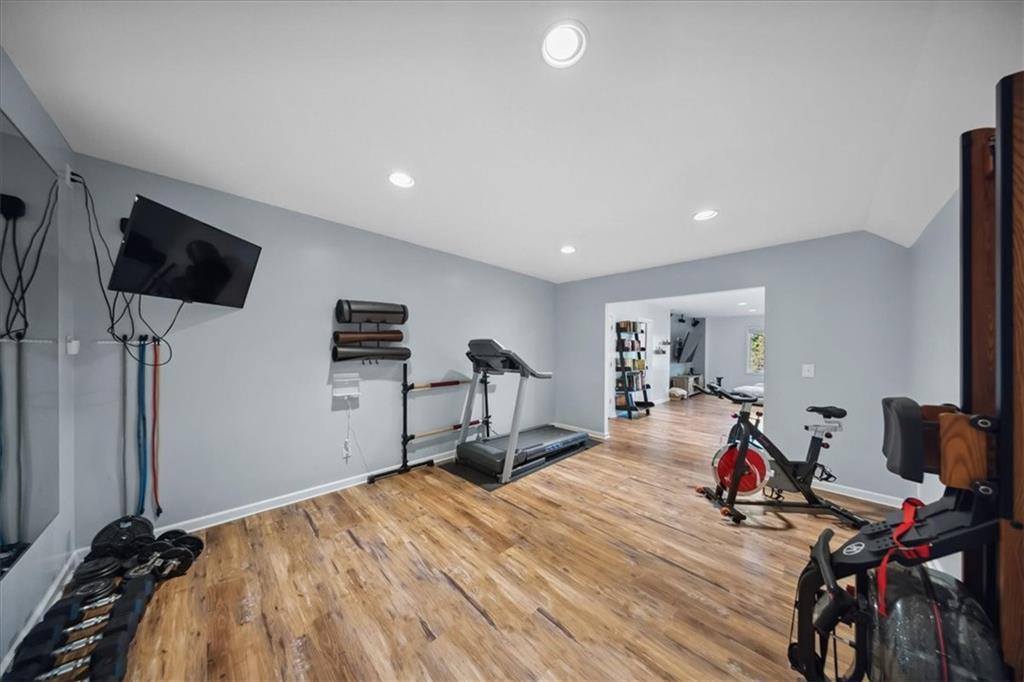 2640 union Road, Lawrence, KS 66044