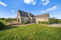 2640 union Road, Lawrence, KS 66044