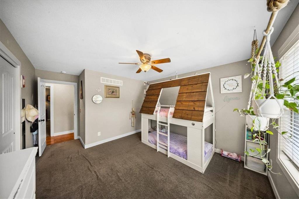 14115 NW 68th Street, Parkville, MO 64152