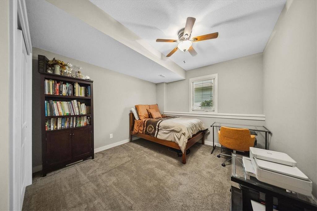 14115 NW 68th Street, Parkville, MO 64152