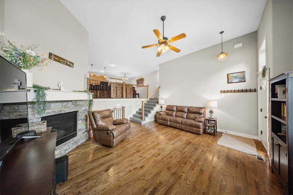 14115 NW 68th Street, Parkville, MO 64152