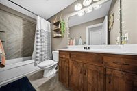 14115 NW 68th Street, Parkville, MO 64152