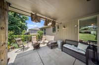 14115 NW 68th Street, Parkville, MO 64152