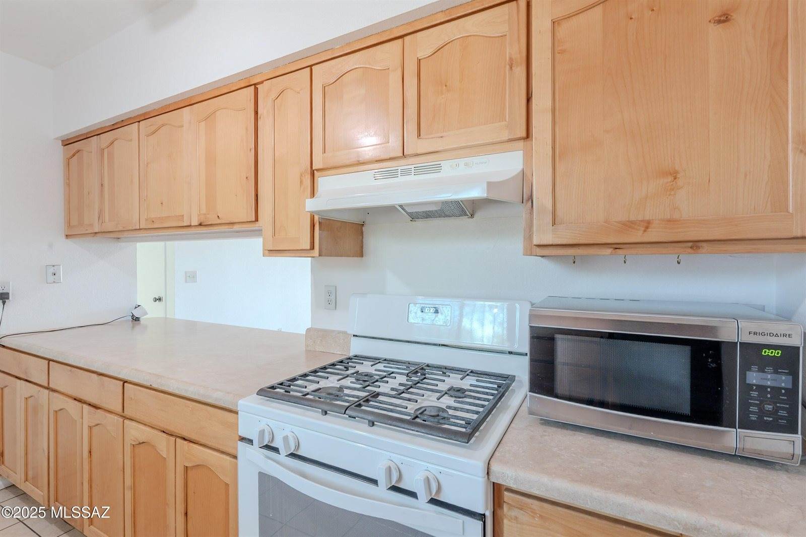 1741 West Calle Del Rey, Tucson, AZ 85713