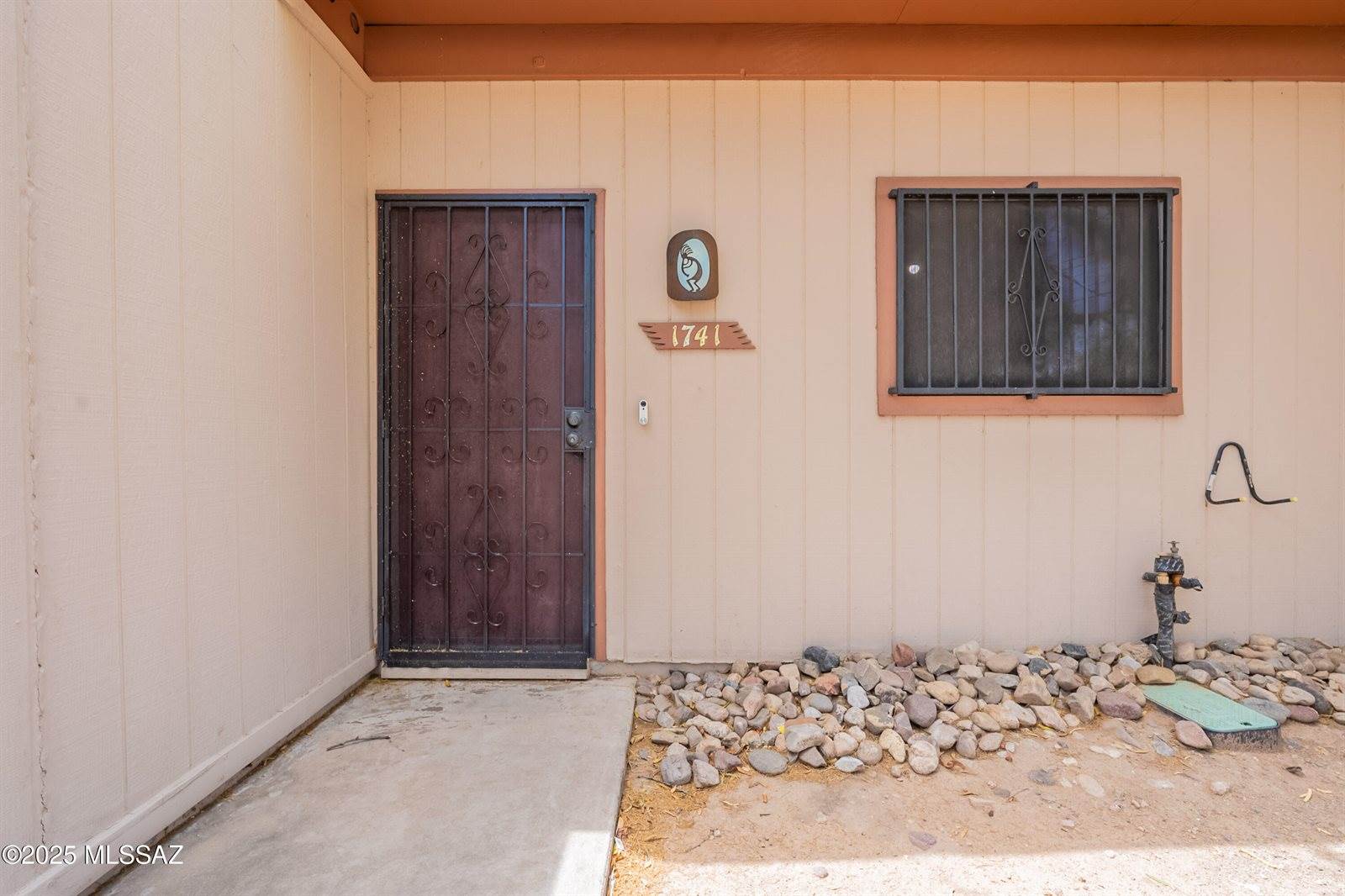 1741 West Calle Del Rey, Tucson, AZ 85713