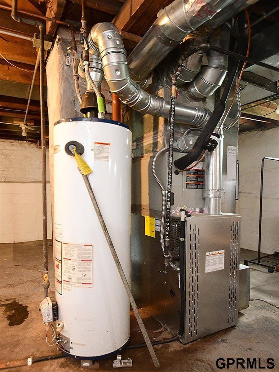 2316 North 65Th Street, Omaha, NE 68104