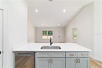 5388 NW 9TH Street, Ocala, FL 34482