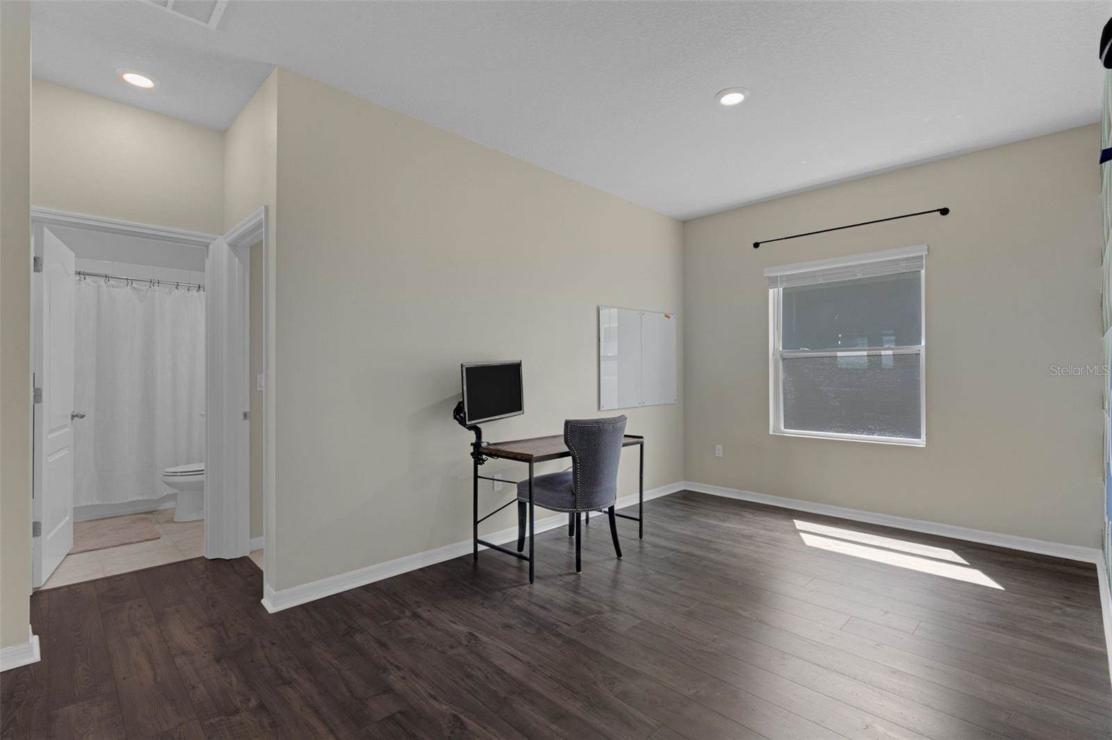 17860 Passionflower Circle, Clermont, FL 34714