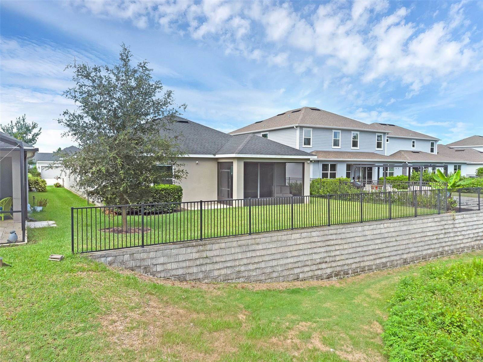 17860 Passionflower Circle, Clermont, FL 34714