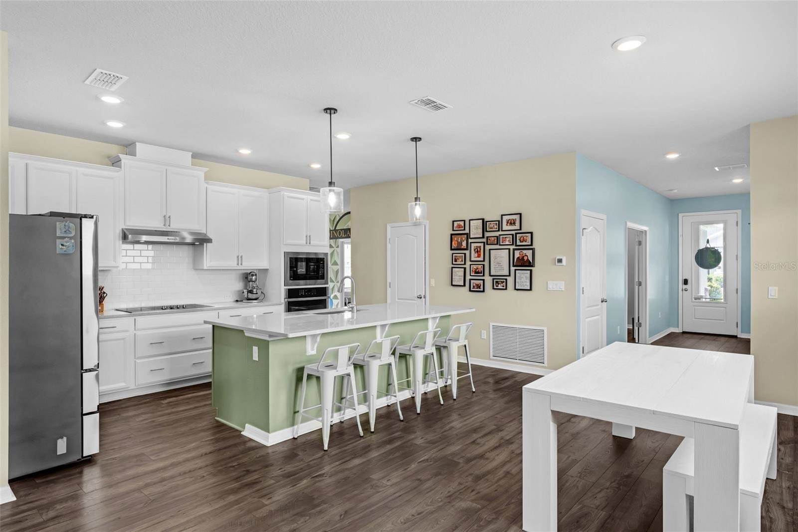 17860 Passionflower Circle, Clermont, FL 34714