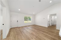 5400 NW 9TH Street, Ocala, FL 34482