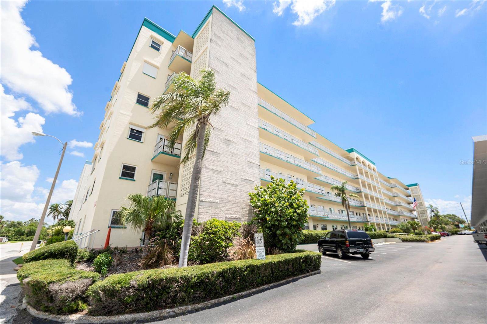 2960 59TH Street South, #215, Gulfport, FL 33707