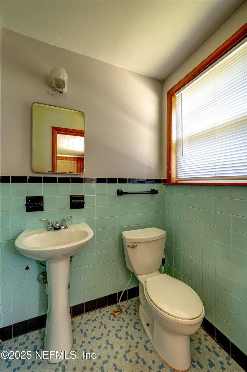 1232 Glen Laura Road, Jacksonville, FL 32205