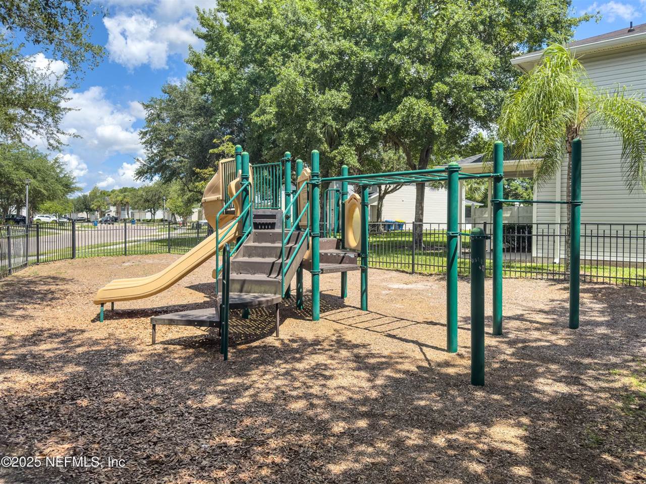 1509 Biscayne Bay Drive, Jacksonville, FL 32218