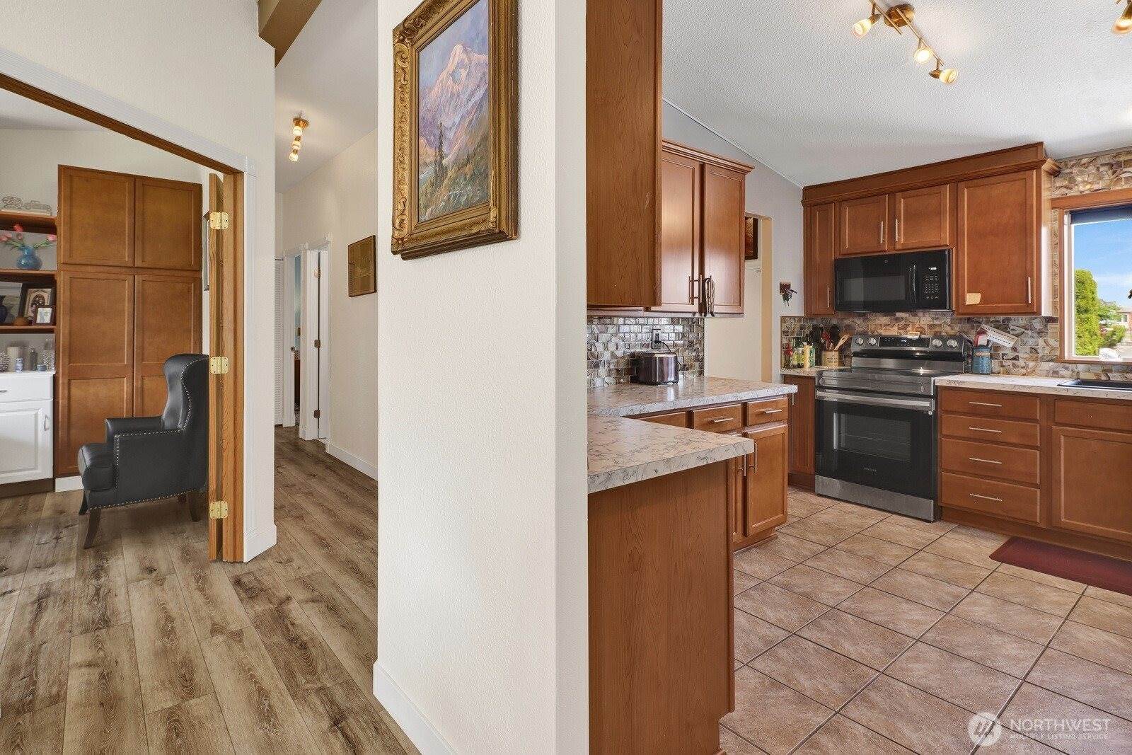 2610 East Section Street, #25, Mount Vernon, WA 98274