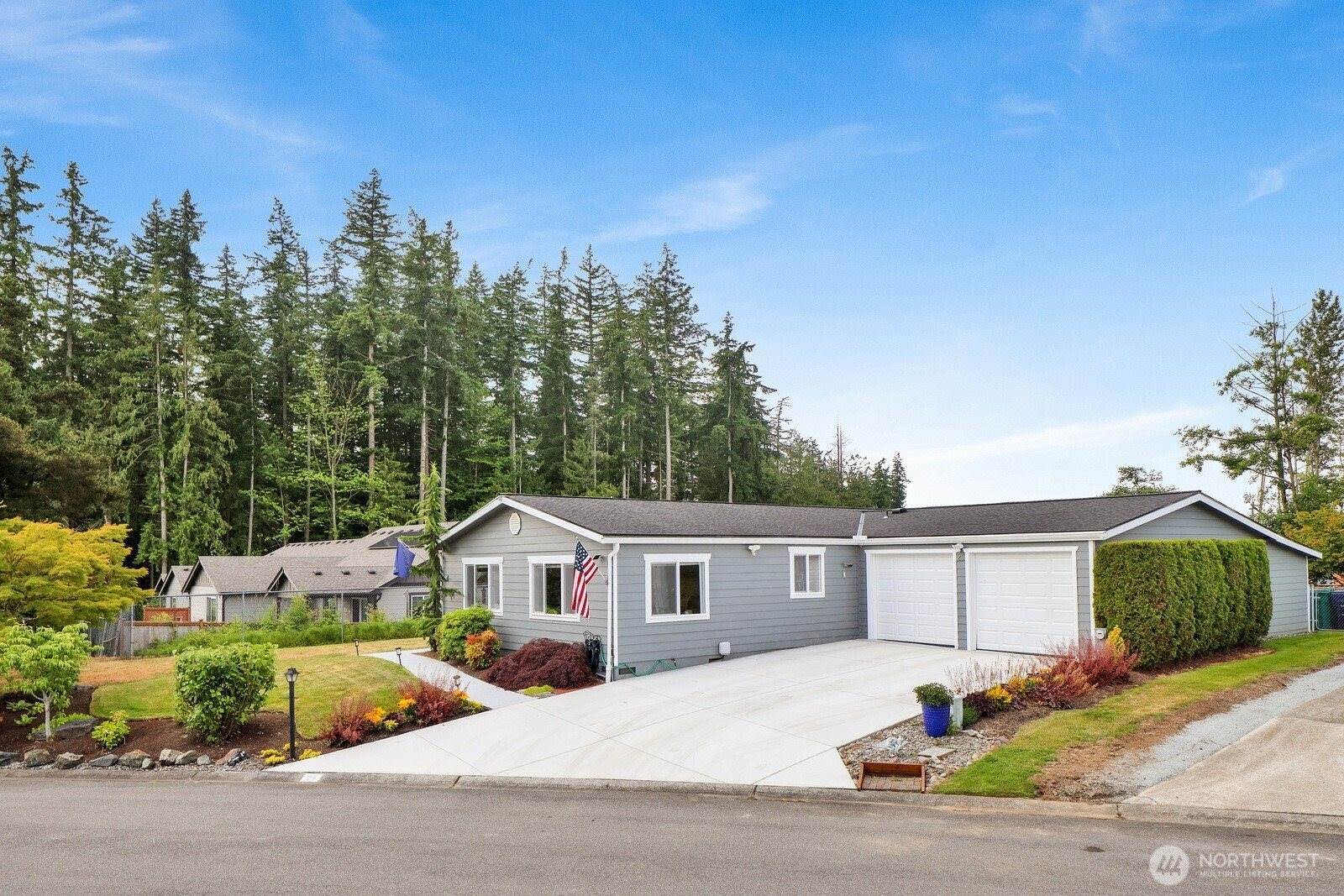 2610 East Section Street, #25, Mount Vernon, WA 98274