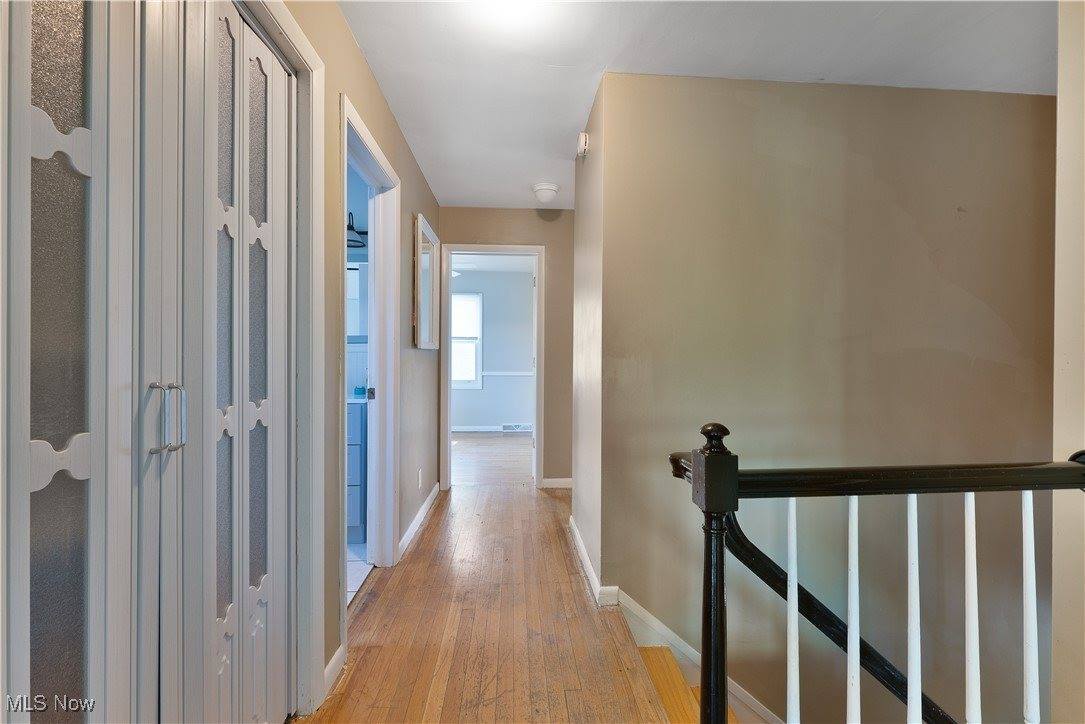 5772 Sampson Drive, Girard, OH 44420