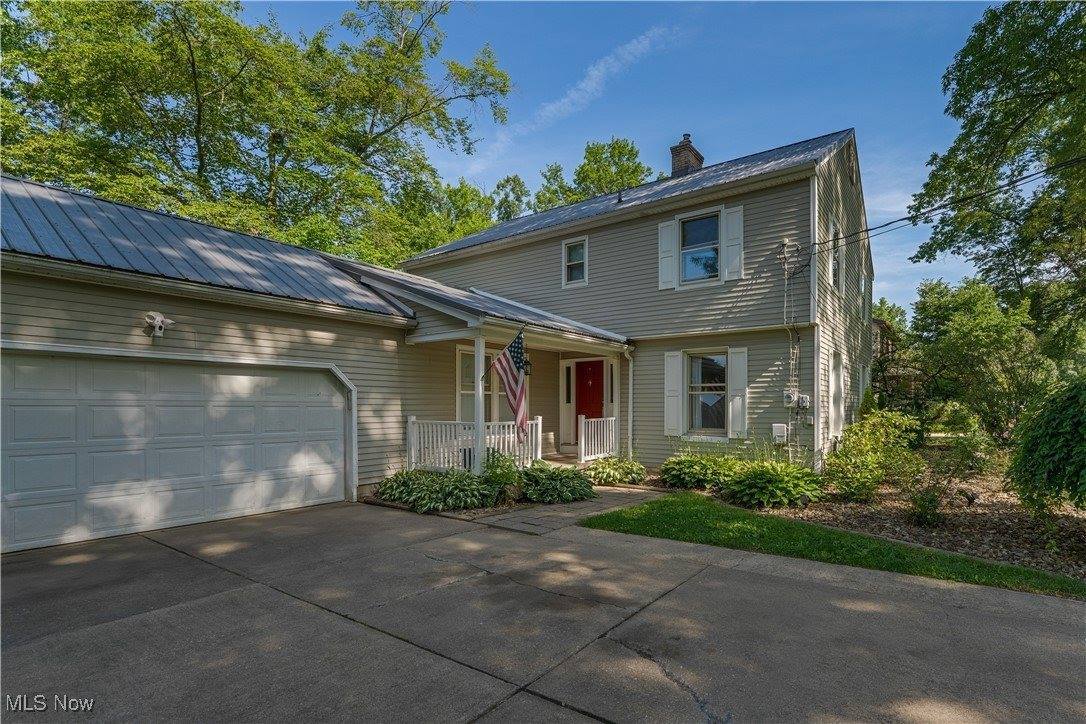 5772 Sampson Drive, Girard, OH 44420