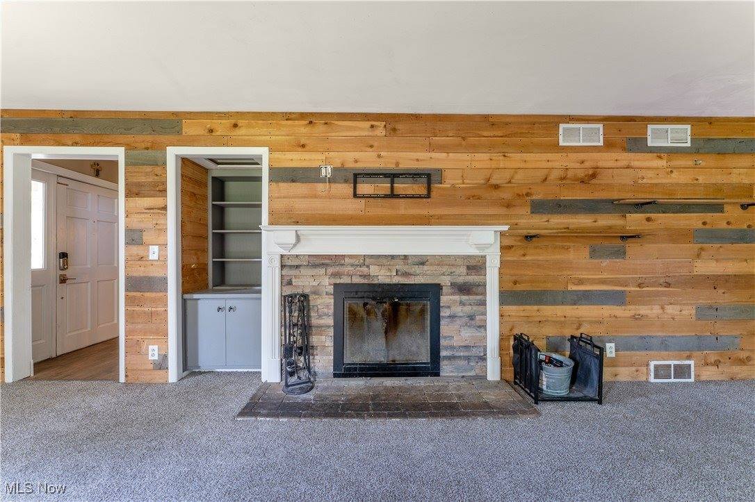 5772 Sampson Drive, Girard, OH 44420