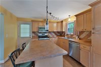 5772 Sampson Drive, Girard, OH 44420