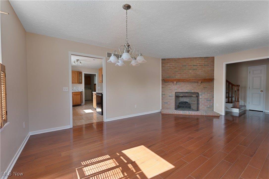 233 Robbies Run, Cortland, OH 44410