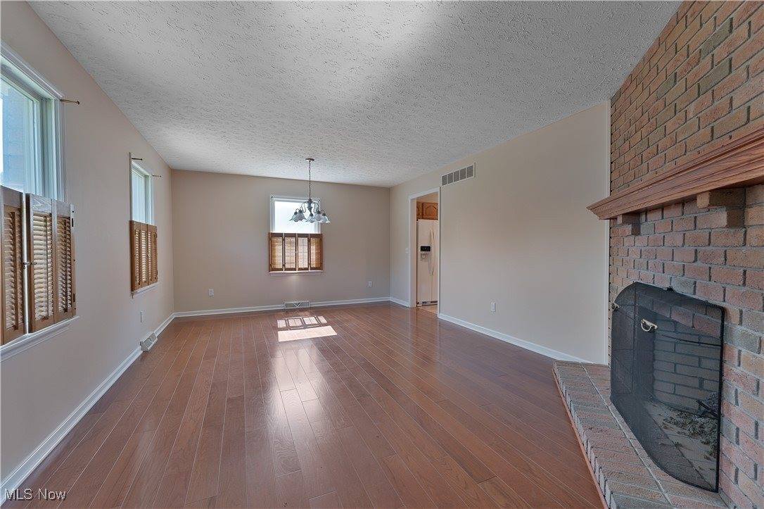 233 Robbies Run, Cortland, OH 44410