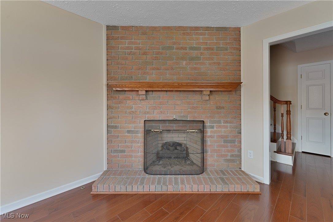 233 Robbies Run, Cortland, OH 44410