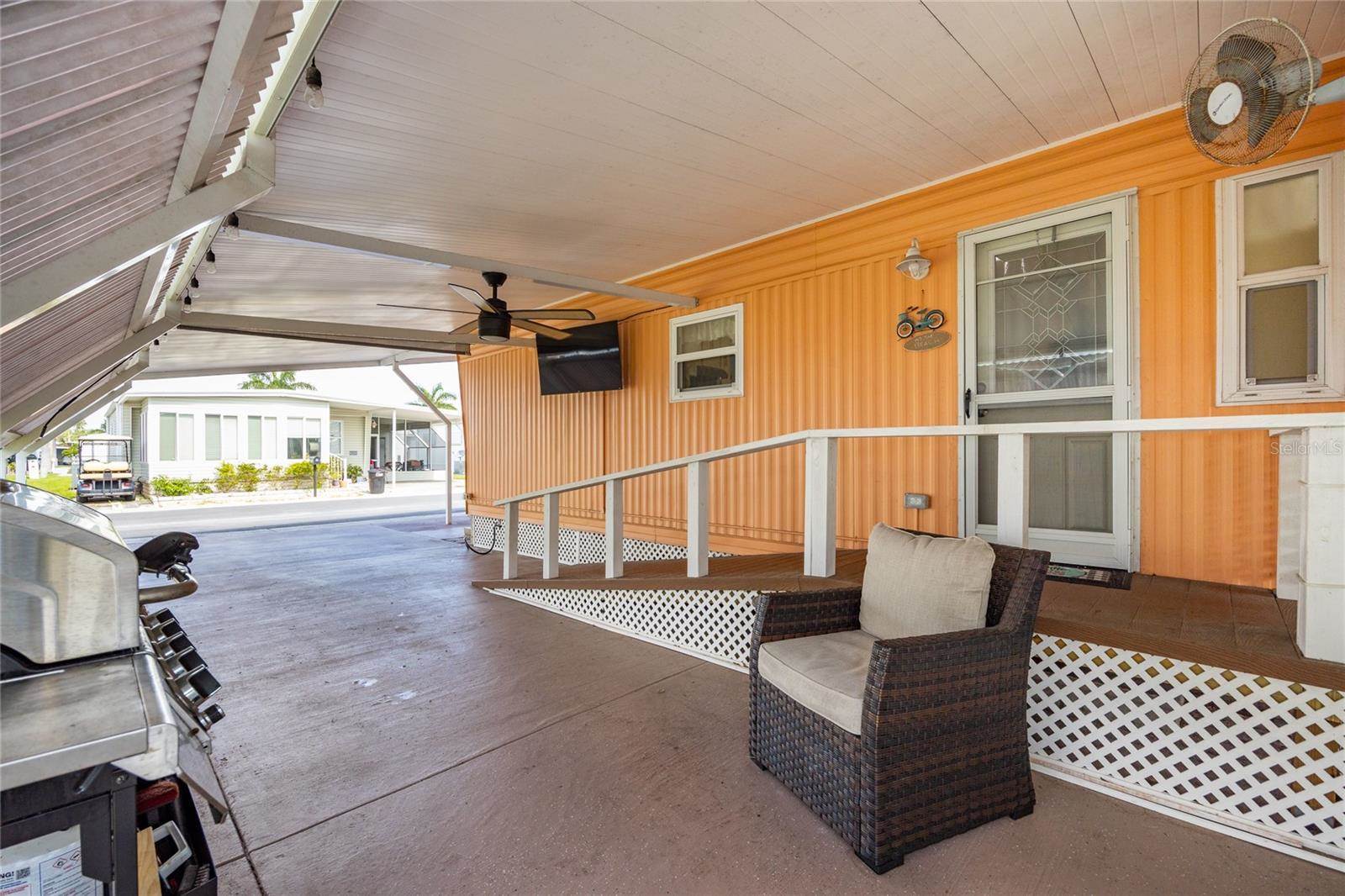 82226 F Street North, #226, Pinellas Park, FL 33781