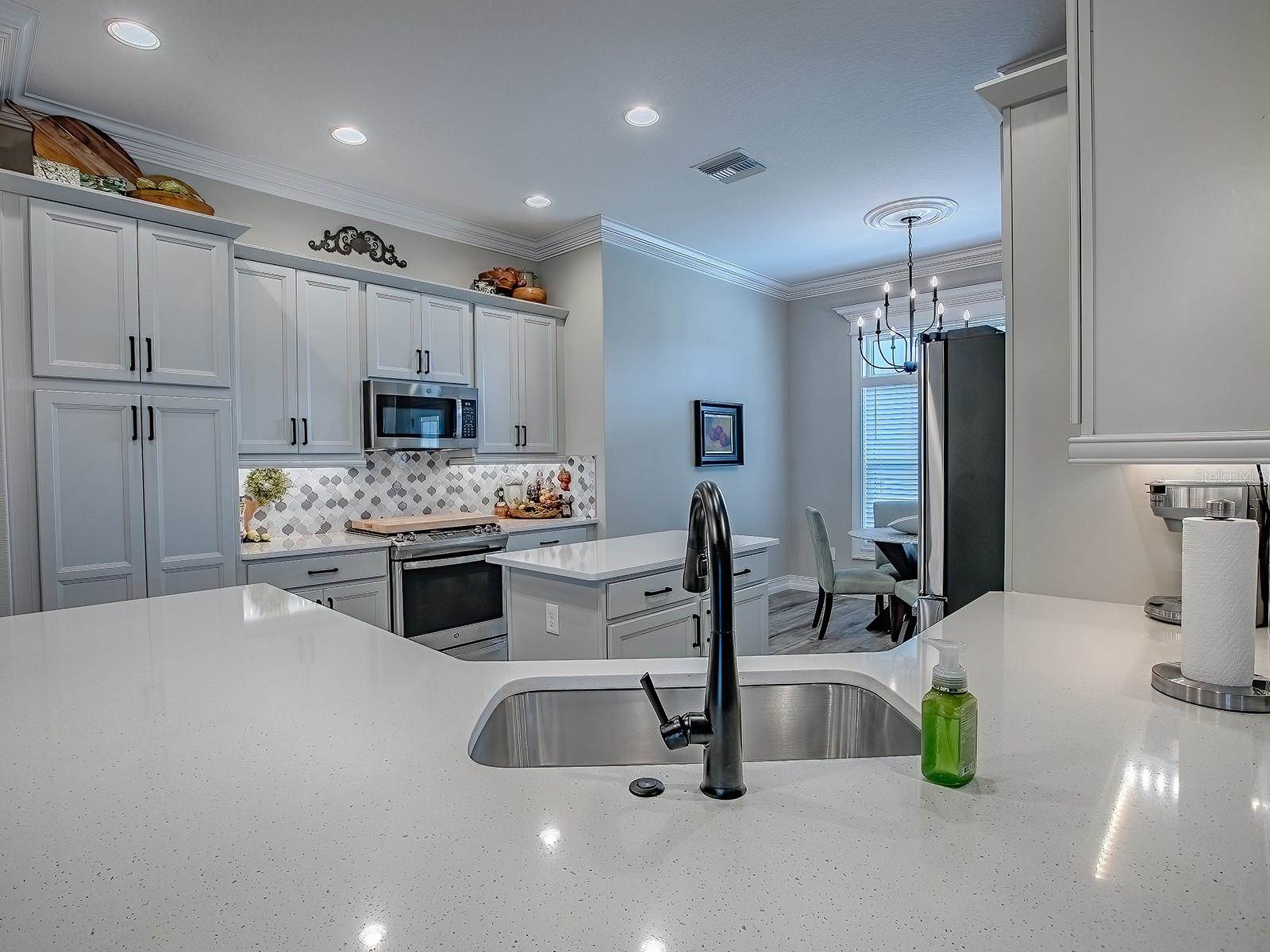 6295 Danielson Loop, The Villages, FL 32163