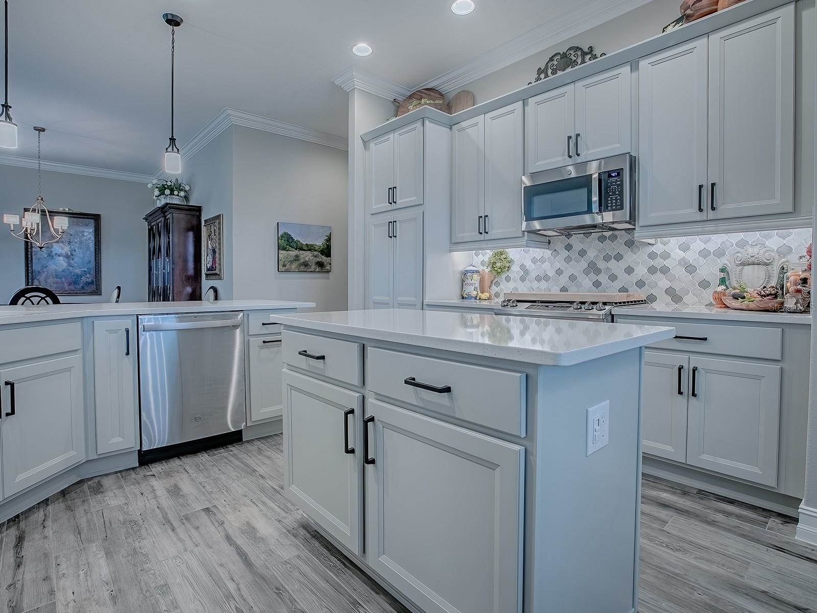 6295 Danielson Loop, The Villages, FL 32163