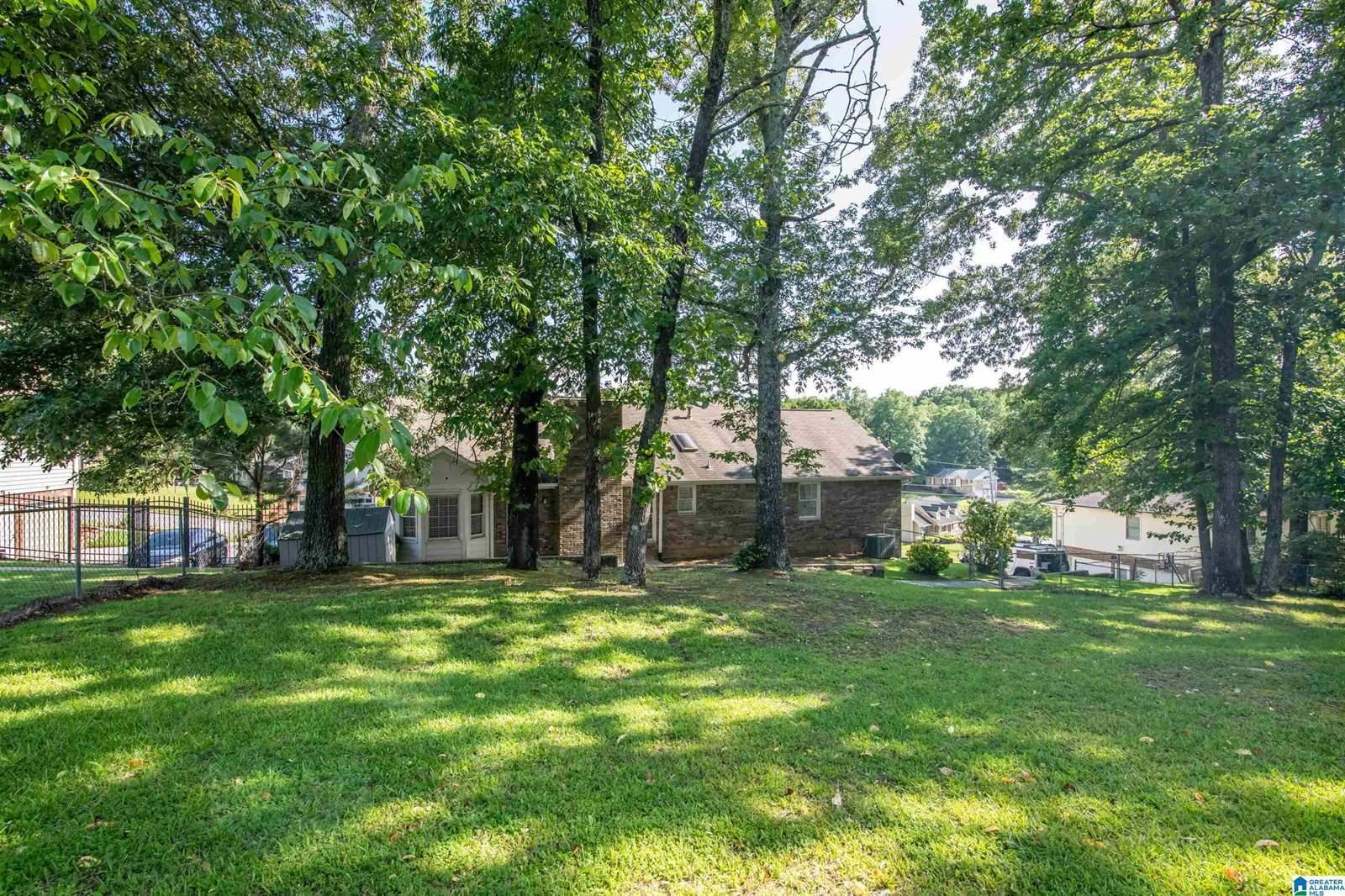 840 Ridgefield Road, Birmingham, AL 35215