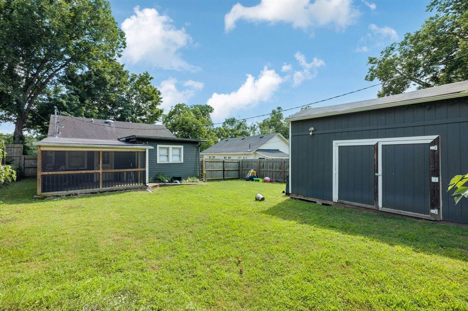 1509 Lillian St, Nashville, TN 37206