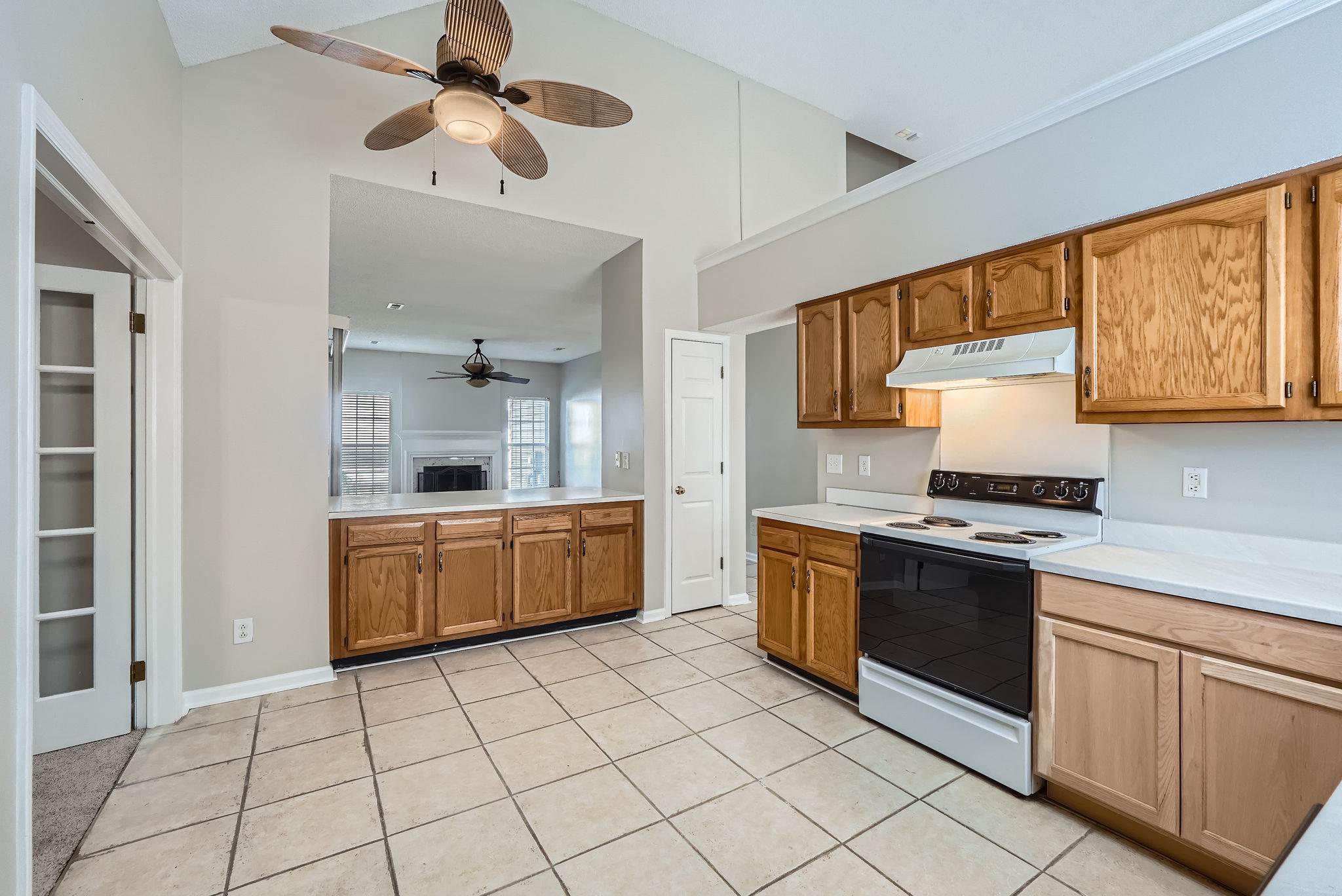 8909 Elkins Park Drive, Matthews, NC 28105